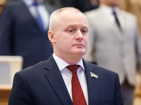 Мэр Пыть-Яха раскритиковал горожан за мусор у мемориалов