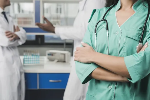 Врачи назвали самые распространенные травмы у жителей ХМАО на Новый год