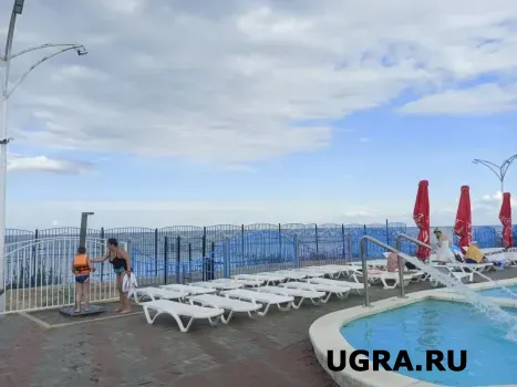 Пересекли три границы: как аквапарк из Турции доставили в Когалым