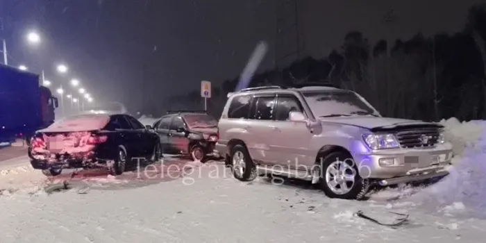 На дорогах ХМАО в новогодние каникулы погибли 7 человек