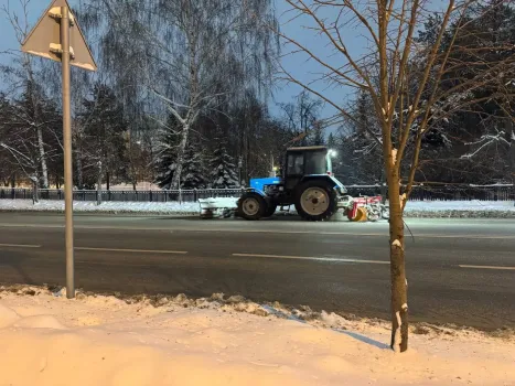 С улиц Сургута за неделю вывезли 58 тысяч кубометров снега