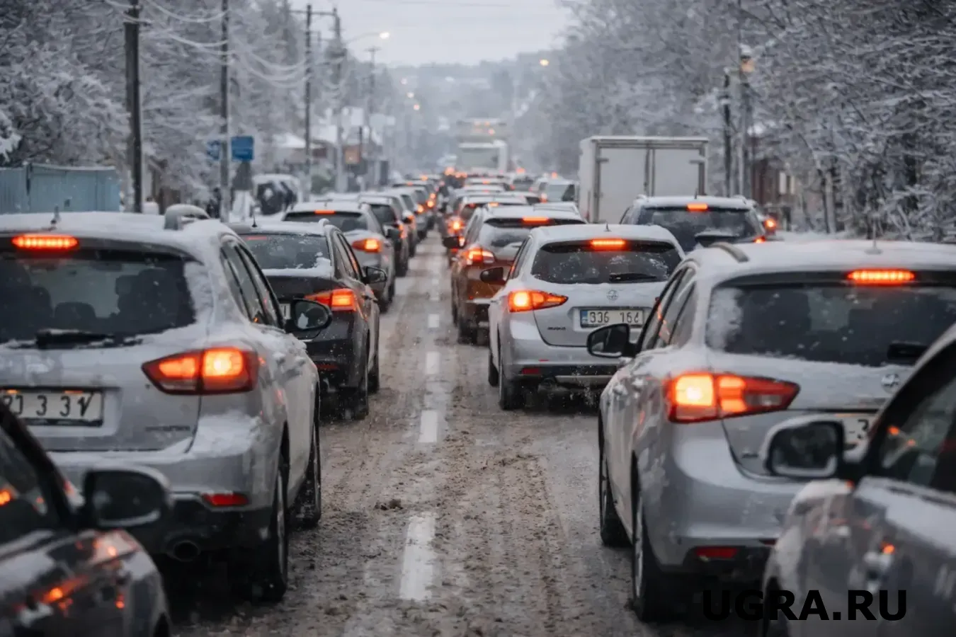 В Югре за год на перекрёстках произошло 241 ДТП: 12 человек погибли, 364 пострадали