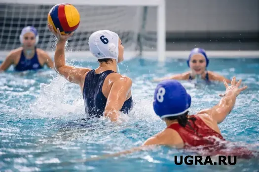 В Югре проходит Чемпионат России по водному поло