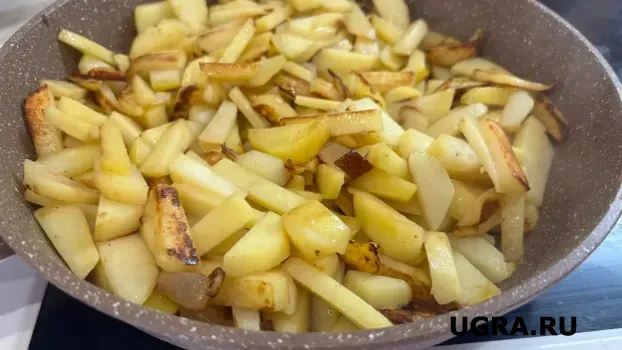 Повара открыли секрет: как жарить картошку с хрустящей корочкой без масла