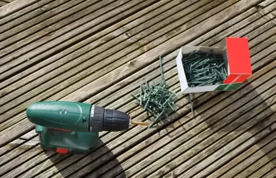 Как быстро заточить сверло с помощью шуруповерта &mdash; будет как новенькое