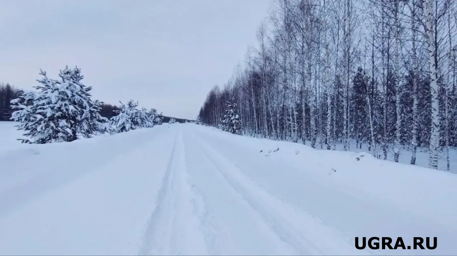 Автозимник Сытомино — Горный закрыли из-за выхода воды на дорогу