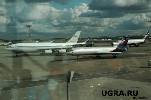 Самолет UTair экстренно вернулся в аэропорт Сургута &mdash; прокуратура начала проверку