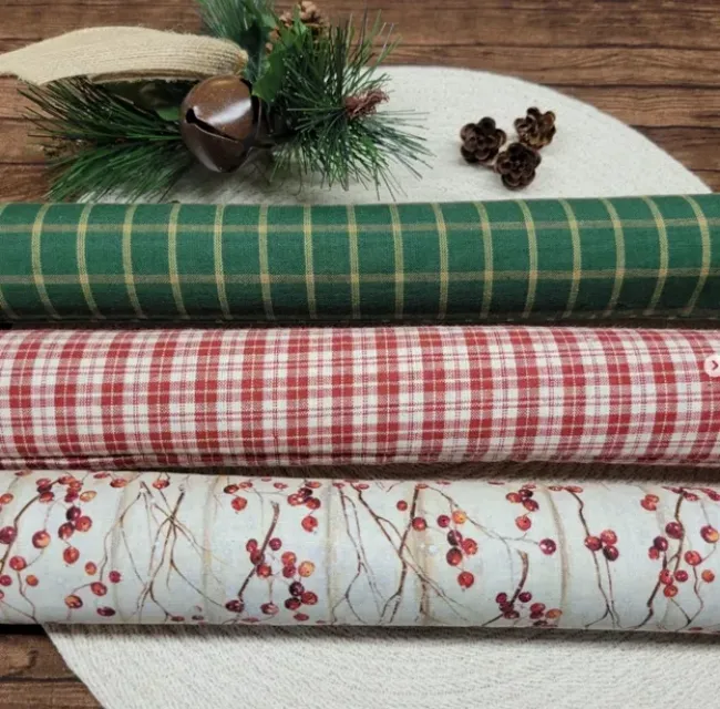 Из окон не дует даже в метель: простой предмет на подоконнике заблокирует сквозняки и подарит комнате лесной аромат