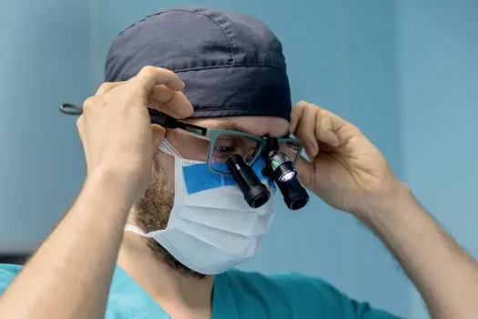 В Югре впервые провели сложную операцию десятилетней девочке с тяжелым поражением сердца