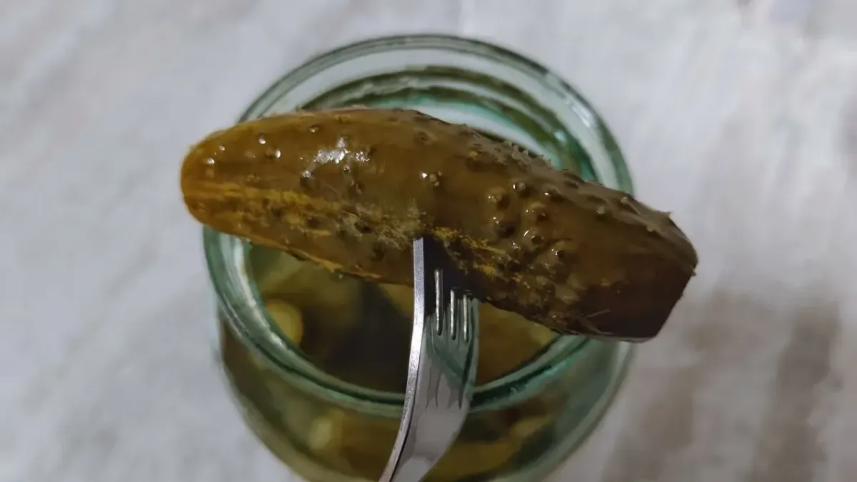 Очищает кишечник, обладает противоотёчным эффектом: этот необычный напиток принесёт организму много пользы — врачи советуют