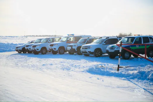 Весенний паводок и тонкий лед: в Югре спасатели переходят на усиленный режим работы