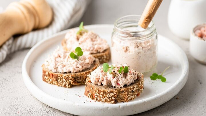 Можно есть даже на ночь: ПП-намазка для худеющих — на готовку уходит ровно 5 минут