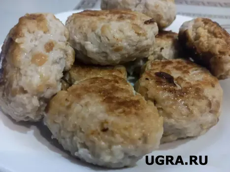 Рыбные котлеты пышные как облачко: хозяйки кладут в них эту крупу — вовсе не рис