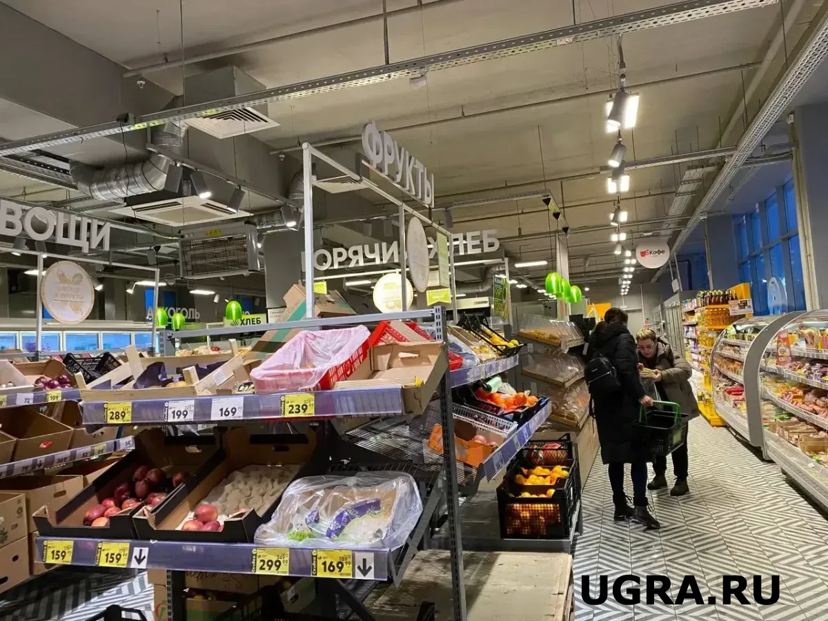 Весенняя распутица оставила полки пустыми: как в Белоярском районе справляются с дефицитом